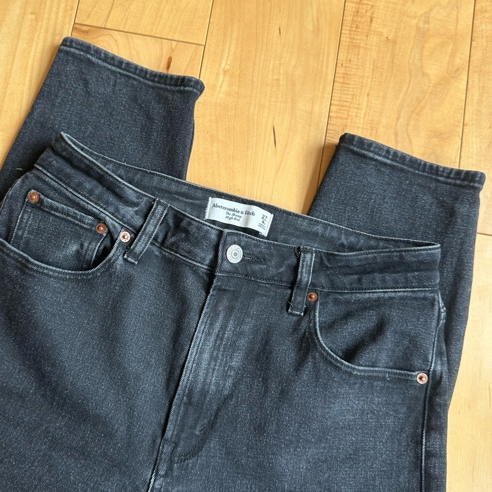 Abercrombie & Fitch Women's Skinny Jeans - Dark Gray Wash